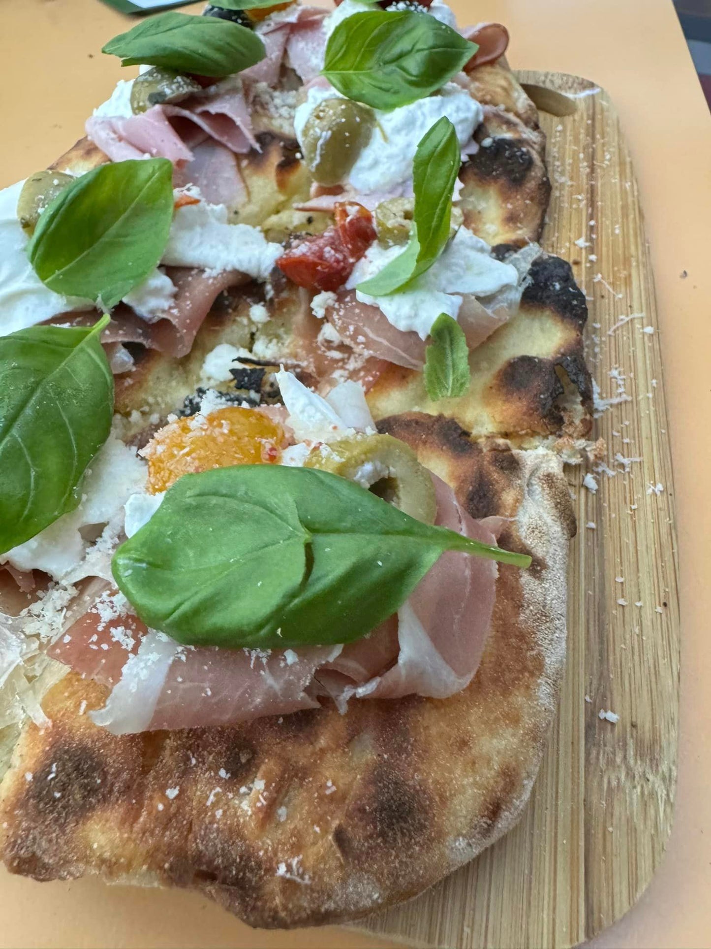 Pizza in Pala alla Romana